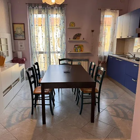 Appartamento Guesthost - Sinergie Creative *