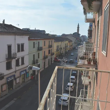 Guesthost - Sinergie Creative * Alessandria